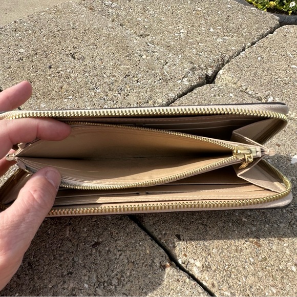 Louis Vuitton vernis clemence wallet - Picture 5 of 10